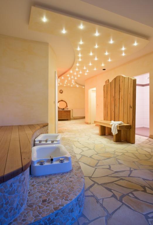 Hotel & Restaurant Krone Kestert Экстерьер фото